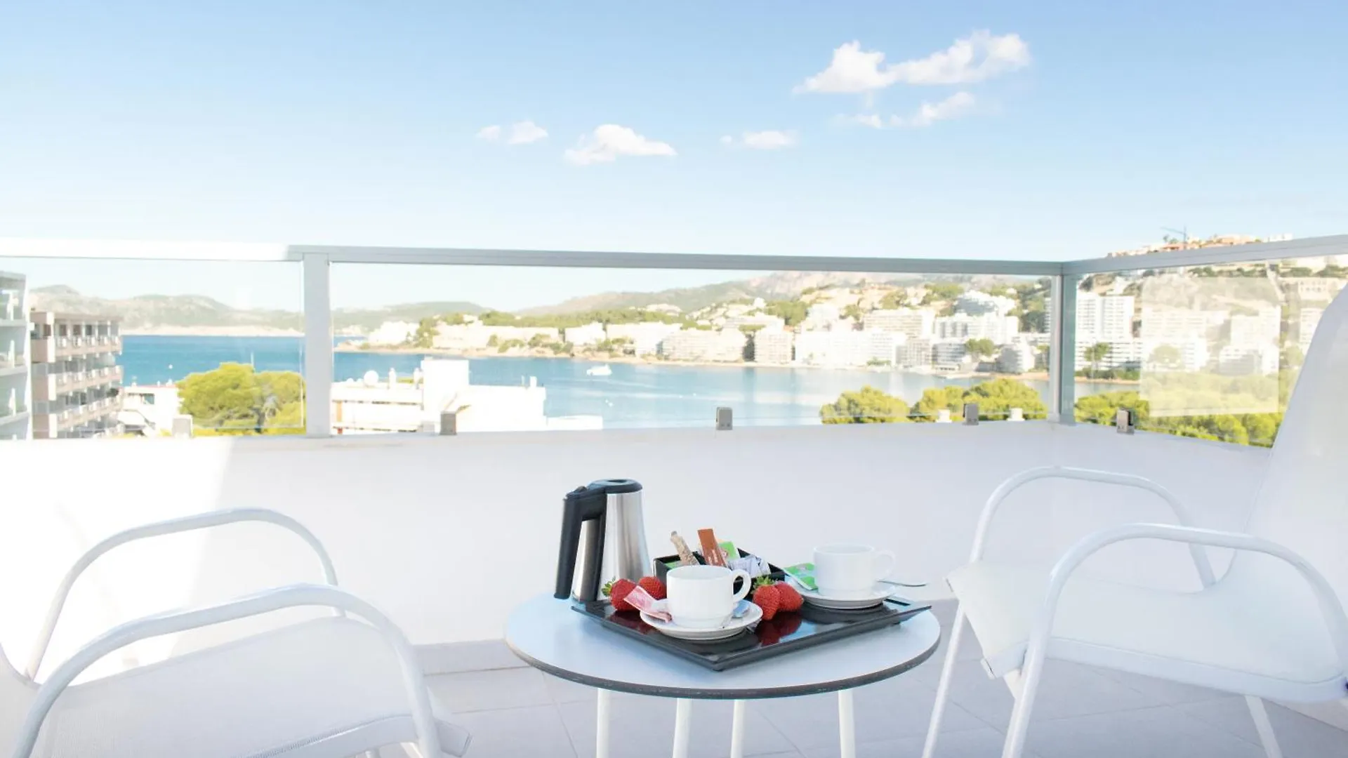 Reverence Life Hotel - Adults Only Санта-Понса Испания